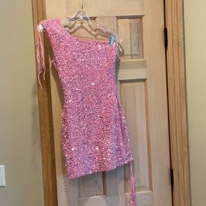 Lucy in the Sky - Los Angeles pink iridescent sequin dress